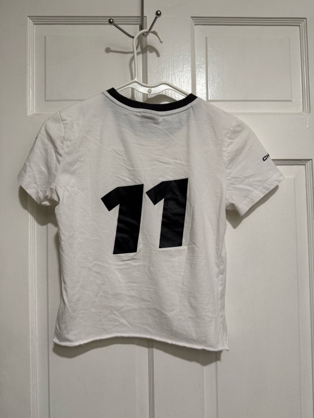 Red Bull Racing Kids Shirt Size Small Puma White Black Ringer - Picture 2 of 3